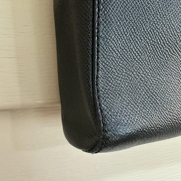 CHANEL Black Leather Caviar Tote - Picture 5 of 12